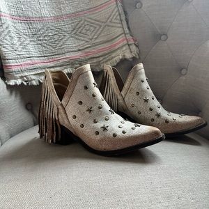 CircleG Ankle Fringe Boots